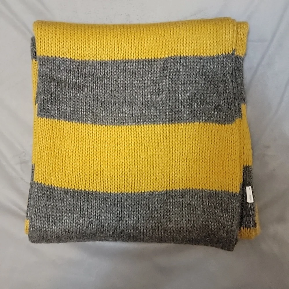 Knitted Warm Scarf, 24